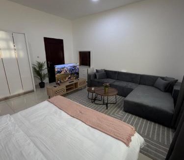 Abu Dhabi Apartment | استديوهات جوري المفروشه