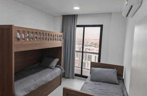 Azaiba Apartment | دوبلكس عصري 5دقائق من المطار و المولات والمقاهي