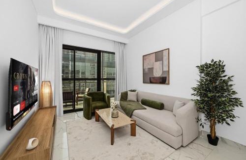 Nad Al Sheba Apartment | Bloomfields 2BR in Azizi Riviera 51