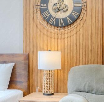 Sharjah Apartment | Apartment with 2 Double Beds in Alef Al Mamsha Sharjah - Sleeps 4