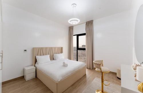 Al Khan Apartment | Premium Stunning 2-Bed Beachfront Apartment - Cyan Beach Residence