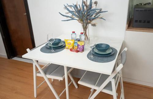 Dubai Apartment | Elegant Studio at Arabian Gate - Dubai Silicon Oasis, with Pool & Free Parking