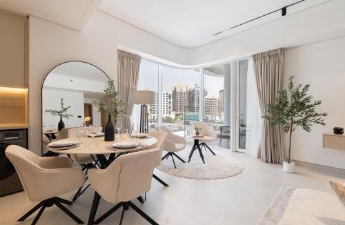 Jadaf Apartment | Elegant 1BR, Dubai Creek Views, Kasco Residences