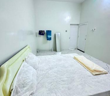 Al Ashkharah House | الاشخرة