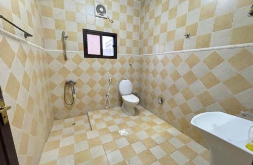 Salalah Villa | منزل في الوادي 5 غرف نوم