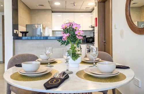 Al Raha Beach Apartment | Modern 2BR - Al Raha Vera Escape