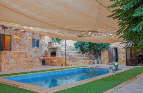 Ajloun Governorate Ski Chalet | مزرعه وشاليه جبال عجلون