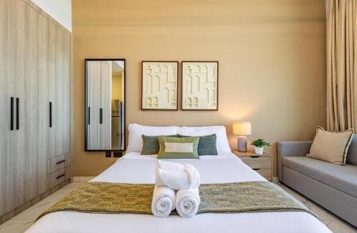 Masdar City Apartment | Relaxing and Stylish Studio - Masdar - Near Airport