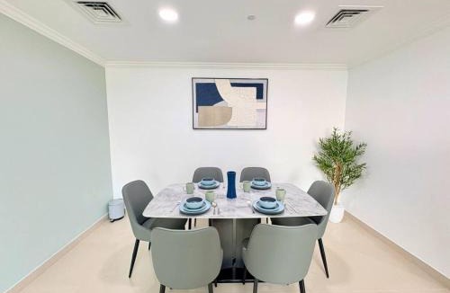 Al Majaz Apartment | Elegant 2BR Waterfront Apartment Spacious