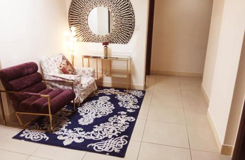 Al Majaz Apartment | Luxury Royal 3-Bedroom Apartment with Garden View opposite to Safiya Park