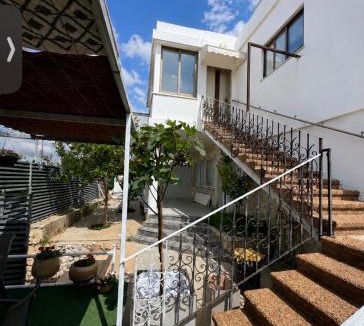 Daliyat al-Karmel Apartment | Aristo