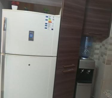 Irbid Apartment | غرفة مفروشه مشتركة في شقه شيرنق