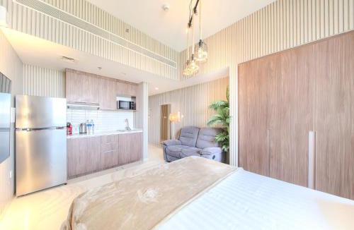 Sharjah Apartment | Apartment With Private Garden at Al Zahia - Garden Haven