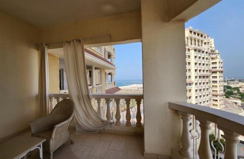 Al Hamra Village Apartment | Royal Breeze Executive Studio