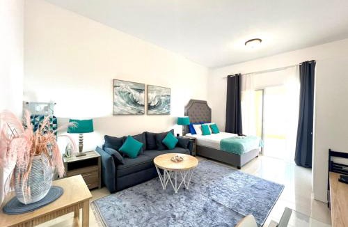 Al Hamra Village Apartment | Royal Breeze Executive Studio