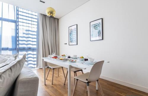Al Wasl Apartment | City Walk 1BR 6 mins to Dubai Mall & Burj Khalifa
