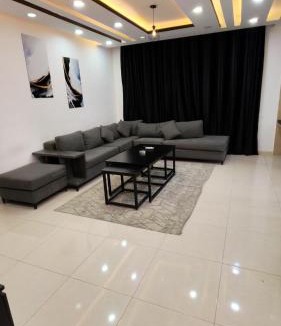 Sahab Apartment | La Perla Apertment Family