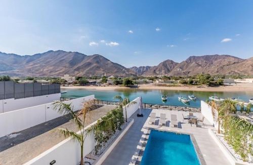 Sharm Villa | Al Dana Paradise Luxury Villas Palm Fujairah Sea View