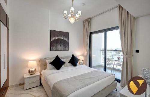 International City Apartment | Vogue Vacation Homes, Dubai International City Olivz by Danube near Dragon Mart, One Bedroom Apartment with Balcony and City View, Access to all Amenities