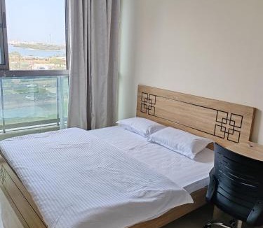 Al Majaz House | king bed room