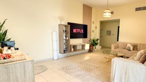 Baniyas East Apartment | Spacious 2BR Apartment,3 Bathrooms, Near Mall