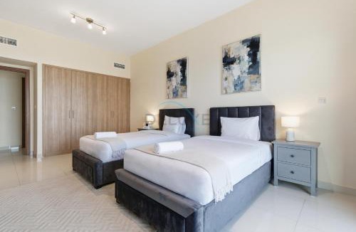 Al Kubus Apartment | 3BR Oceanfront Haven with Mesmerizing Sea View Near Pristine Beach and Campsite, Mina Al Fajer B , Fujairah by Deluxe Holiday Homes
