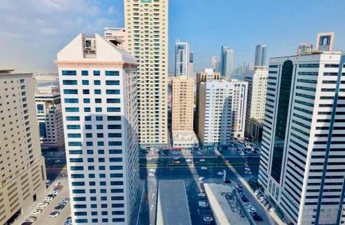 Sharjah Apartment | The Borderline Suite - Modern Sky View at Dubai-Sharjah Border