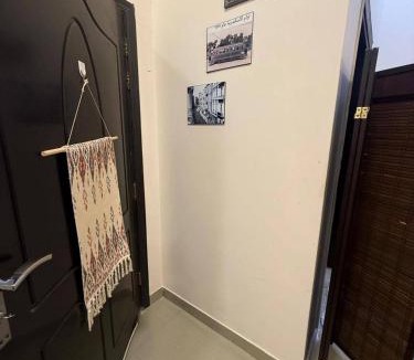 Al Ain Apartment | Boho chic hideaway studio jimi