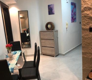 Jumeirah Lake Towers Apartment | Beautiful apartment in the heart of Dubai