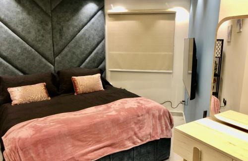 Jumeirah Lake Towers Apartment | Beautiful apartment in the heart of Dubai