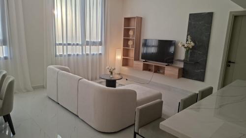 Jebel Ali Apartment | Equity Gate 217
