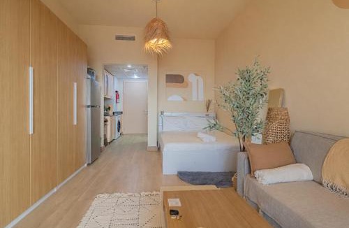 Al Hamra Village Apartment | The Sandstone Studio