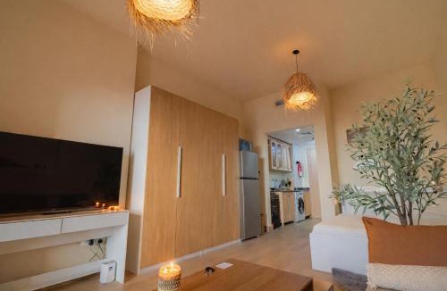 Al Hamra Village Apartment | The Sandstone Studio