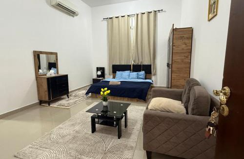 Abu Dhabi Apartment | Spacious studio near yas island and airpor