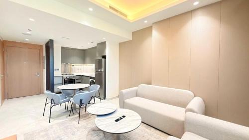 Jumeirah Village Triangle Apartment | Cloud Tower 1br With Parking Pool Gym & Sports Facilities