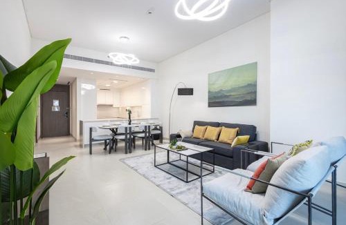 Al Safa Apartment | Allsopp & Allsopp - 2-Bedroom with Maids room Apartment in Canal Front Residence 5, Al Wasl 01