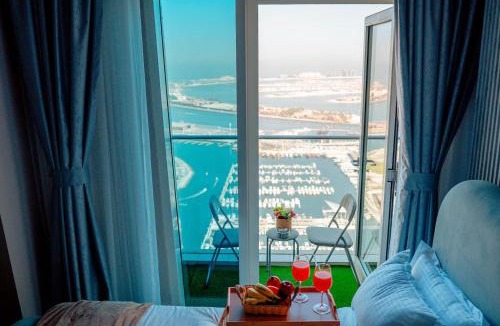 Dubai Marina Apartment | FENDI 2BR- 67 Floor Sea, Atlantis & Dubai Eye View