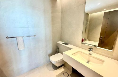 Ras Al Khaimah Villa | Stunning 2BR Villa in Danah Bay with Private Beach