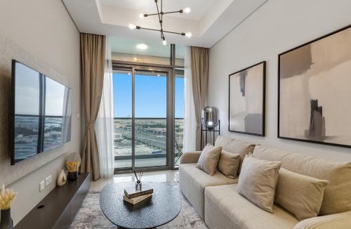 Sheikh Zayed Road Apartment | Tranquil 1Bedroom Living in Aykon Tower