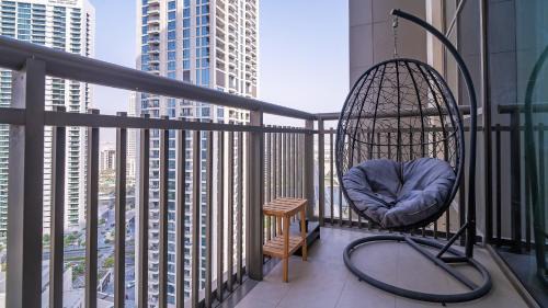 Dubai Apartment | Mid-floor Designer 1BR Dubai Creek Harbour
