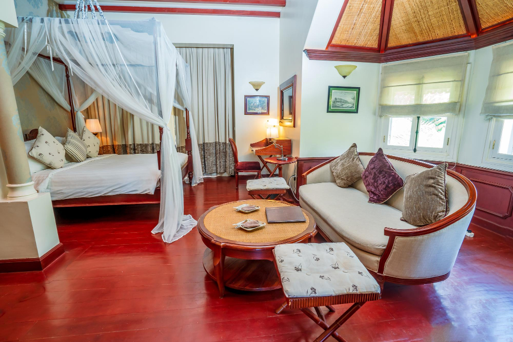 Abu Dhabi Apartment | Elegant Studio - Luxe Yas Golf Retreat