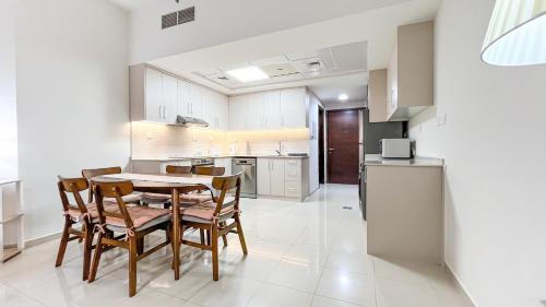 Bab Al Bahr Apartment | Modern Studio Apartment in Bab Al Bahar