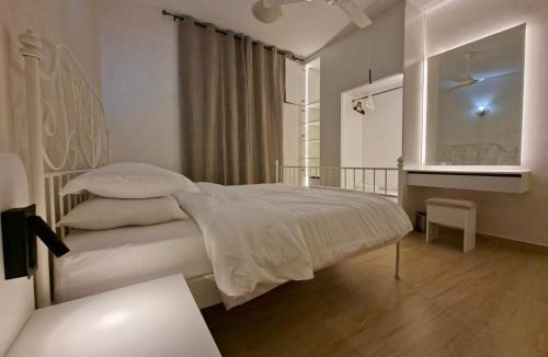 Fujairah Apartment | East Coast Vacation Homes