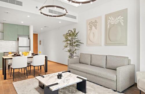 Al Wasl Apartment | FIRST CLASS 1BR Modern Luxury & Vibrant Vibes