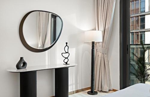 Al Wasl Apartment | FIRST CLASS 1BR Modern Luxury & Vibrant Vibes