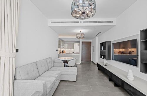 Nad Al Sheba Apartment | Luxury 2BDR in Sobha, Free Gym, Pool & Playground