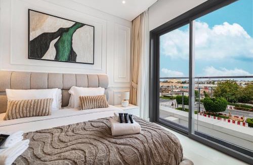 Al Wasl Apartment | Luxury 1BR City Walk, Park View & Balcony