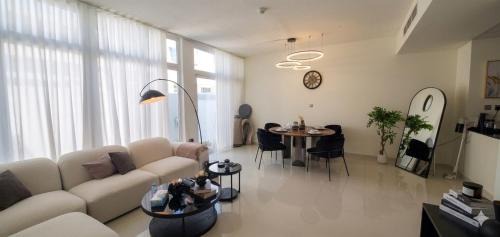 Dubai Villa | Spacious 3-Bedroom Villa in DAMAC Hills 2