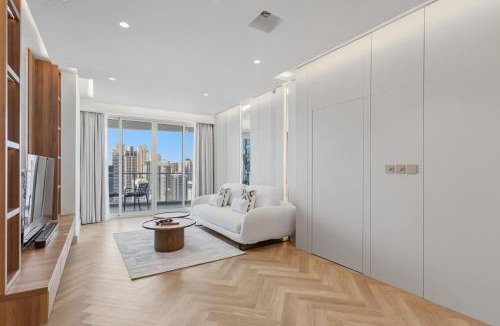 Jumeirah Lake Towers Apartment | Fully upgraded 1 Bedroom in JLT