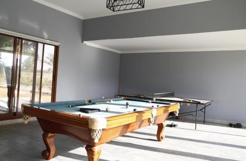 Abu Dhabi Ski Chalet | Al Ain Farm Escape with Private Pool , Mini Golf , and Firepit